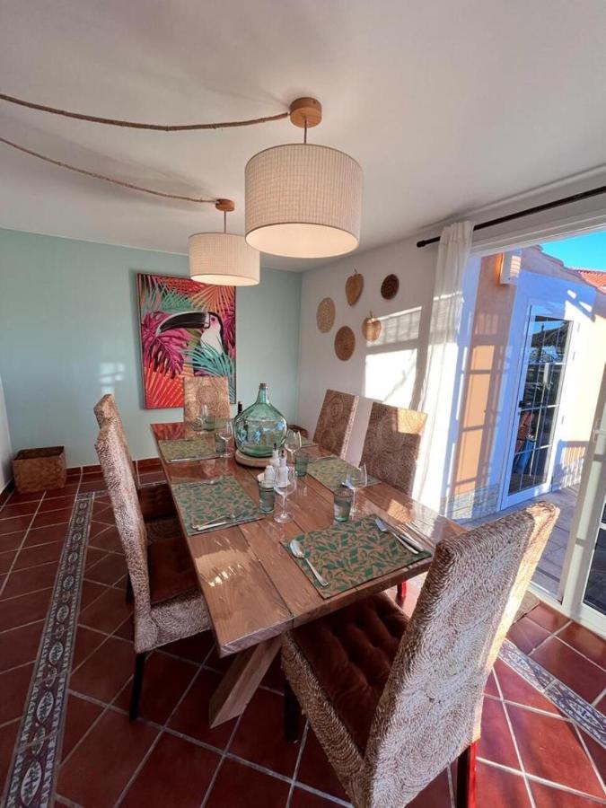 Villa Vistalegre Relax Con Increibles Vistas Caleta De Fuste Exterior photo